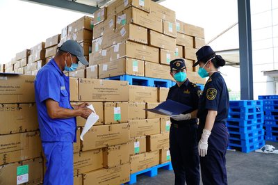 逆勢(shì)突破10萬噸！上半年成都航空口岸進(jìn)出口貨物量創(chuàng)歷史新高